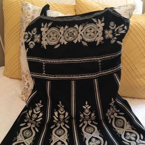 Black and cream embroidered dress. Size S